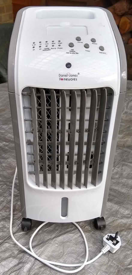 Photo of free Daniel James Tower Fan (Pump Faulty) (Owlsmoor GU47) #3