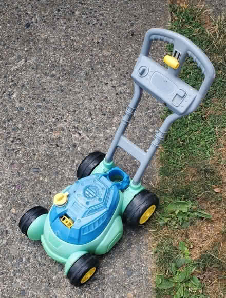 Photo of free Bubble mower (North Everett) #1