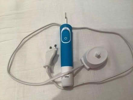 Photo of free Braun Electric Toothbrush (Berkhamsted) #1
