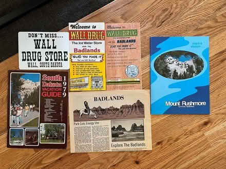 Photo of free “Vintage” South Dakota brochures (Boulder County-75th/Valmont) #1
