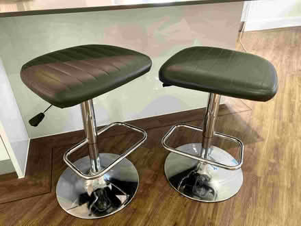 Photo of free 2 kitchen stools (Apsley End SG5) #1