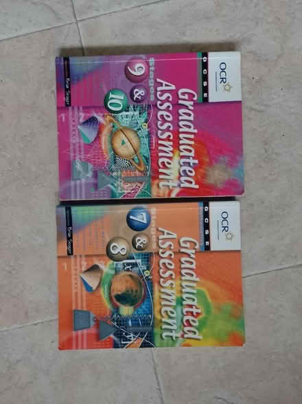 Photo of free GCSE maths textbooks (Colwyn Bay LL29) #1