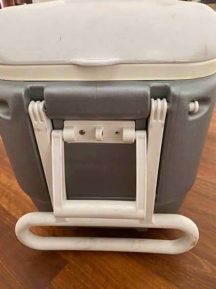 Photo of free Igloo Cooler (Near Rancho San Antonio Park) #4
