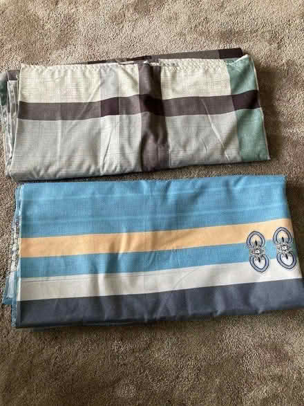 Photo of free Double valance sheets (Poulton FY3) #1