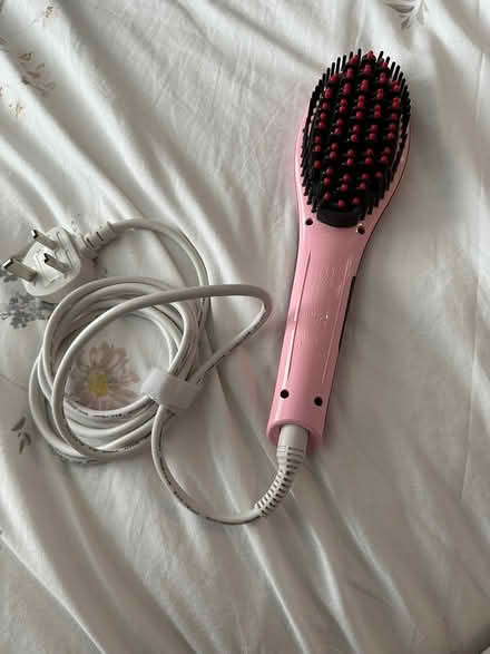 Photo of free Heated hair brush (Bedford) #1