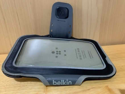 Photo of free iPhone 6 belkin armband case (SS15) #3