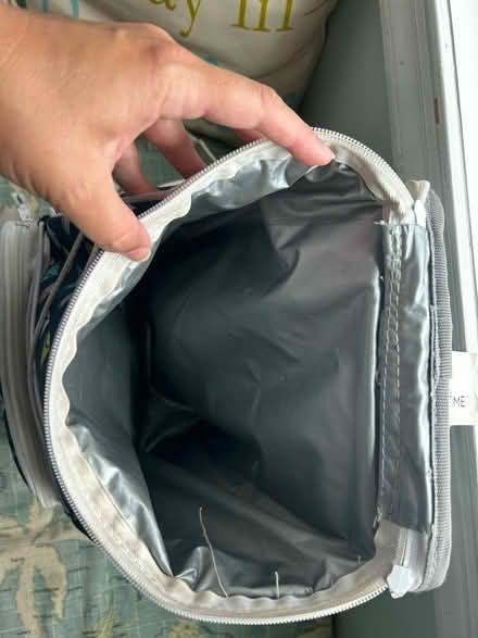 Photo of free Backpack Cooler (Bucknell Manor - Alexandria) #4