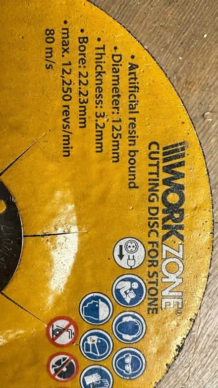 Photo of free Metal & stone cutting disks (Cransley nr Kettering NN14) #2