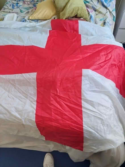 Photo of free Very large England flag (Little Heath RG31) #1