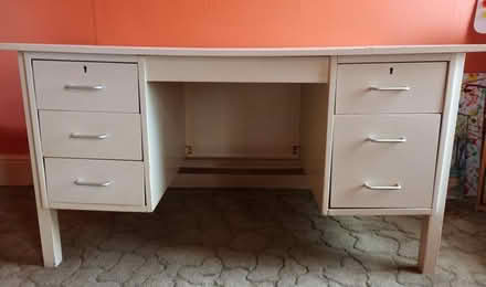 Photo of free White wooden desk with drawers (Fairfield L7) #1
