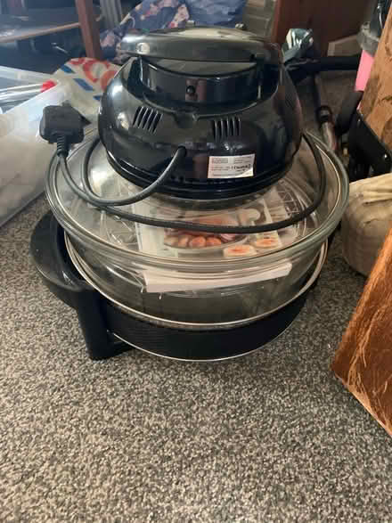 Photo of free Halogen oven (Sandhurst, Berkshire) #1