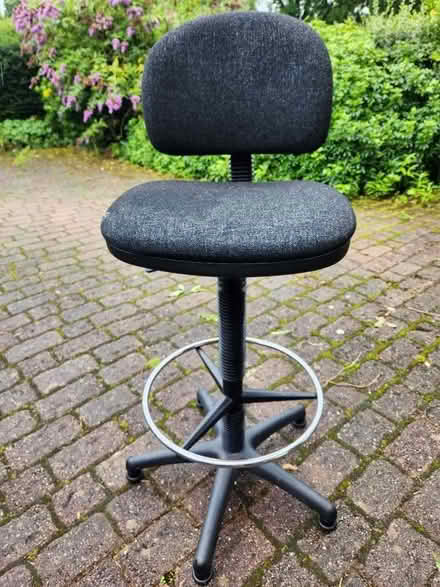 Photo of free Office swivel chair (Wood Lanes SK10) #2