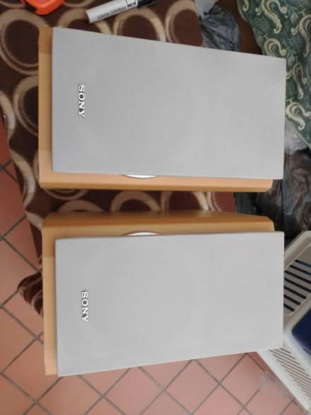 Photo of free Quality Sony speakers (Salfords, Redhill RH1 5) #1