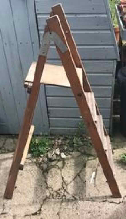 Photo of free Stepladder (CT14) #1
