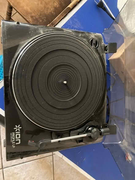 Photo of free Turntable (Fernside) #1