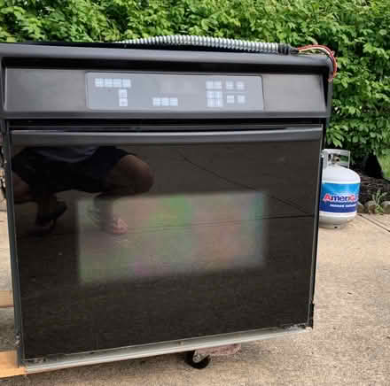 Photo of free Convection Oven (Northwest Indianapolis) #1