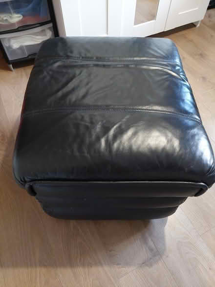 Photo of free Leather ottoman (GL51) #1