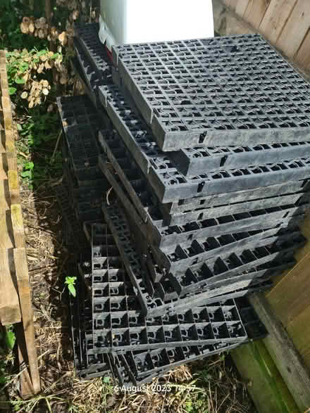 Photo of free Gravel grid (BS24) #2