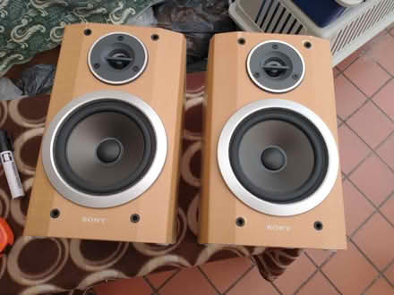 Photo of free Quality Sony speakers (Salfords, Redhill RH1 5) #2