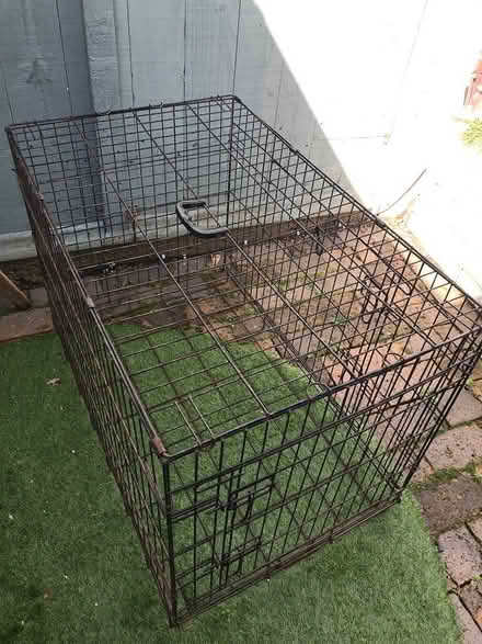 Photo of free Pet carry crate (Scarborough YO12) #1