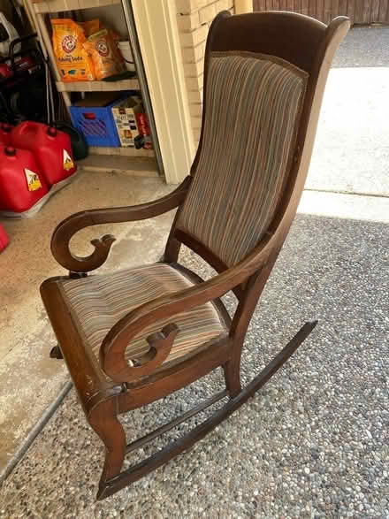 Photo of free Antique Rocking Chair (Preston/Forest) #1