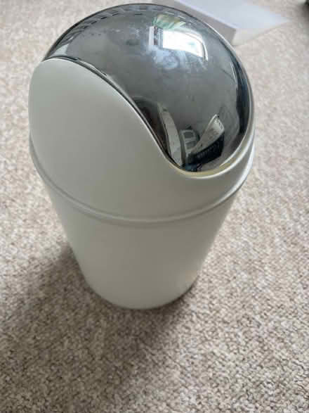 Photo of free Small white bin (Central Watford WD23) #1
