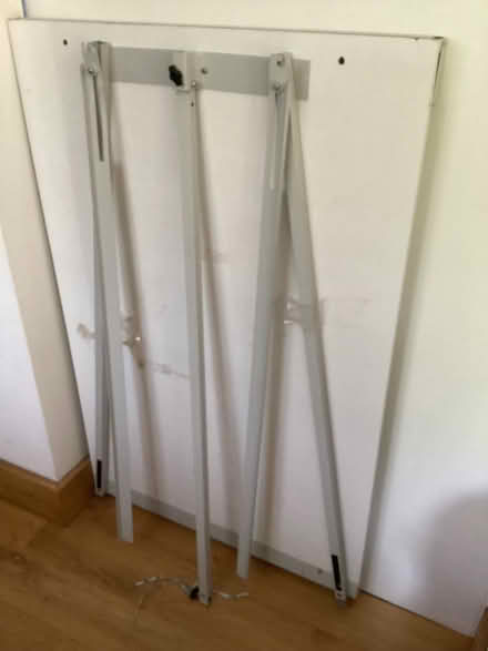 Photo of free Flipchart stand with extendable arms (Oxhey Hall WD19) #1