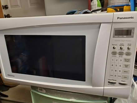 Photo of free Panasonic Non working Microwave (Sheppard Ave E/Victoria Park) #1