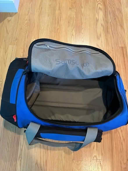 Photo of free Samsonite luggage (Arlington Heights) #1
