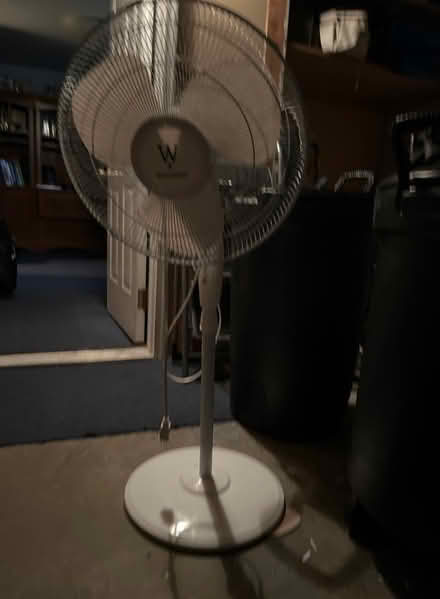 Photo of free Standing fan (Scarsdale/New Rochelle) #1
