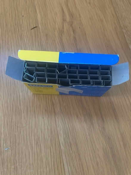 Photo of free 4500+ staples (SW18) #2