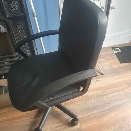 Photo of free Office Chairs (BT4) #1