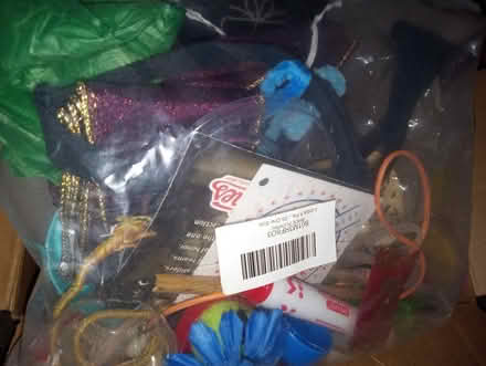 Photo of free Misc items for art (makerspace) (Central Alameda) #1