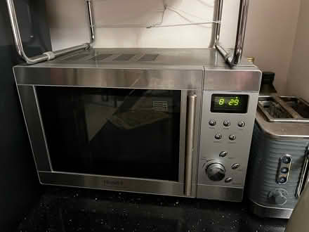 Photo of free Microwave Oven (Forest Hill SE23) #1