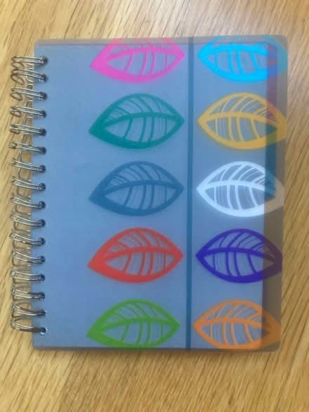 Photo of free Notepad with dividers (SW18) #1