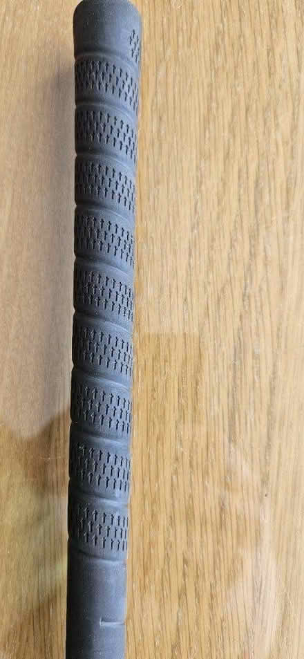 Photo of free Dunlop Tour Junior Sandwedge RH (Ash, GU12) #1