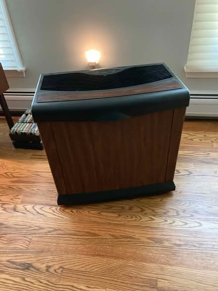 Photo of free Humidifier (Near Richter Park in Danbury) #1