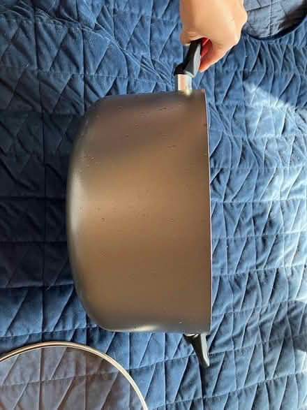 Photo of free Nonstick cooking pot 7-8L with lid (Mitcham) #2