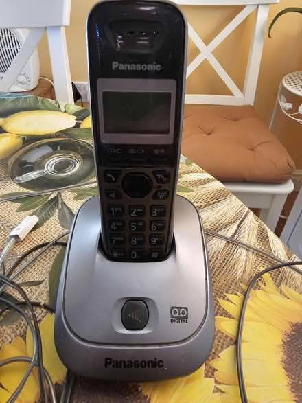Photo of free Panasonic Cordless Phones x4+Answer (Altofts WF6) #4