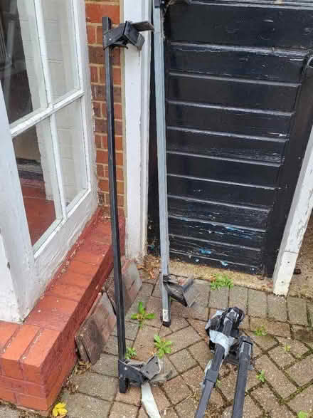 Photo of free Car roof bars (Purley SM6) #2
