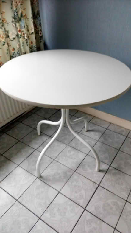 Photo of free Kitchen table, no chairs (Chellaston DE73) #1