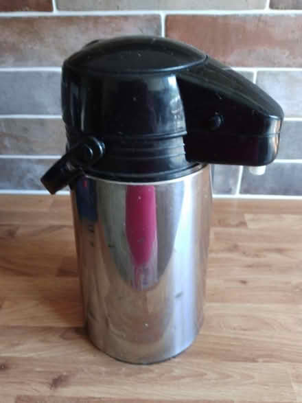Photo of free Table top flask (ME16 off Buckland Hill) #1