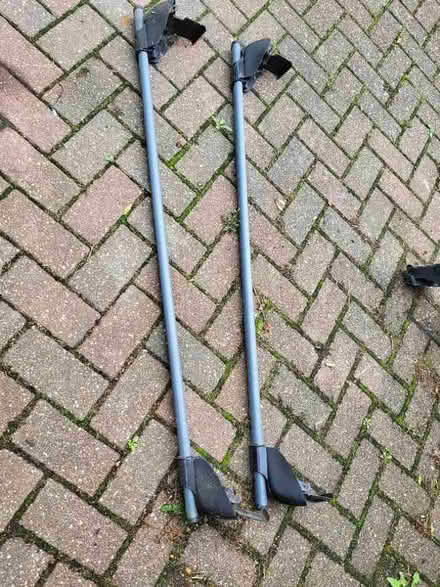 Photo of free Car roof bars (Purley SM6) #1