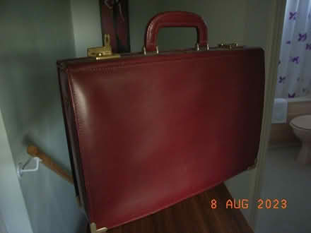 Photo of free Briefcase, burgundy leather (GL53 Leckhampton) #1