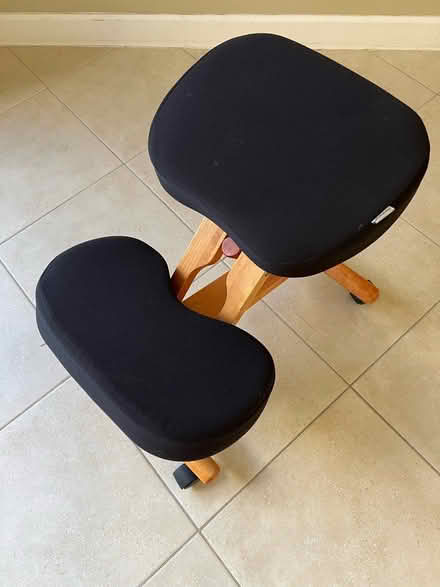 Photo of free Yoga chair - Tempur-pedic (North Springs subdivision) #1