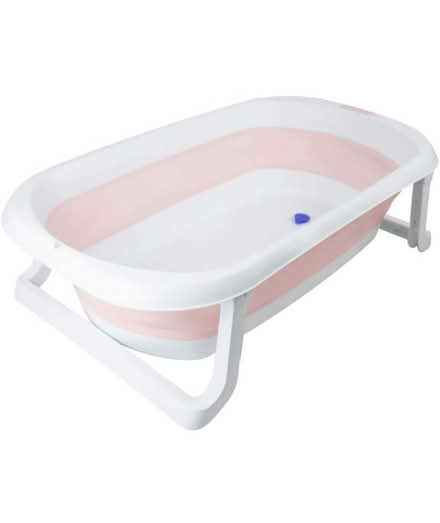Photo of free Folding baby bath (Croydon, CR0 2) #2