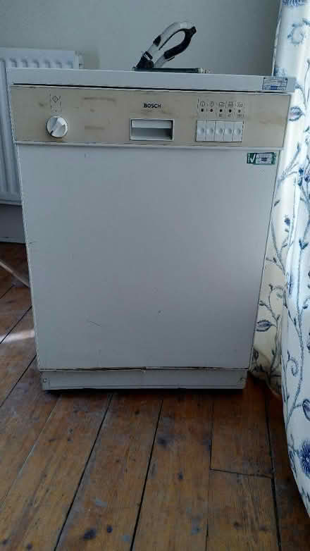 Photo of free Bosch Dishwasher (EH9 Marchmont) #1