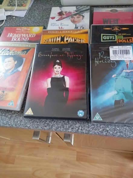 Photo of free 8 dvds (Bedford MK40) #1