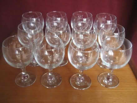 Photo of free wine glasses (Elton) #1