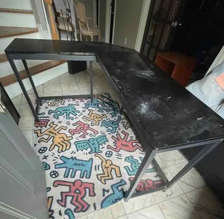 Photo of free L Shaped Desk (20878) #1